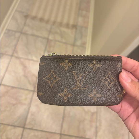 COPY - Louis VUTTON key pouch - Picture 3 of 9